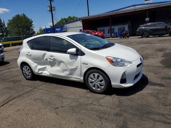 2013 TOYOTA PRIUS