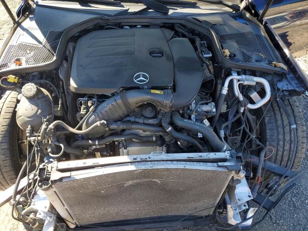 2021 MERCEDES-BENZ C C300-4M