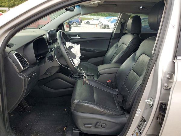 2020 HYUNDAI TUCSON