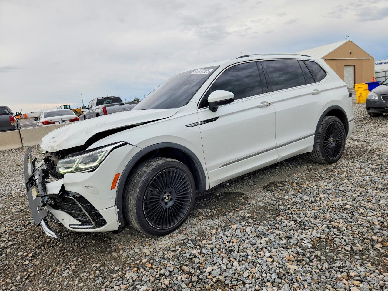 2022 VOLKSWAGEN TIGUAN