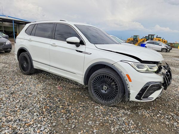 2022 VOLKSWAGEN TIGUAN