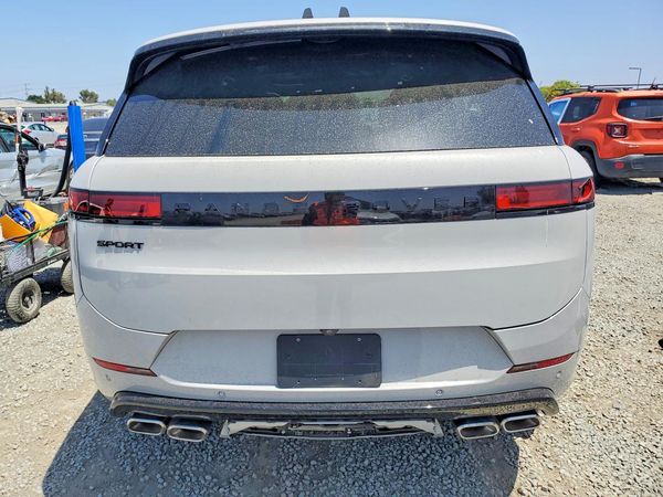 2025 LAND ROVER RANGE ROVER SPORT P530 Dynamic SE