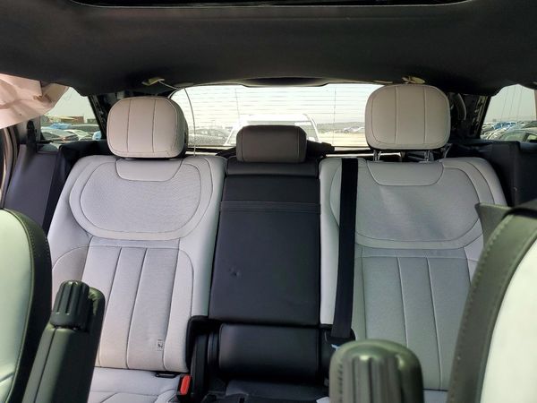 2025 LAND ROVER RANGE ROVER SPORT P530 Dynamic SE