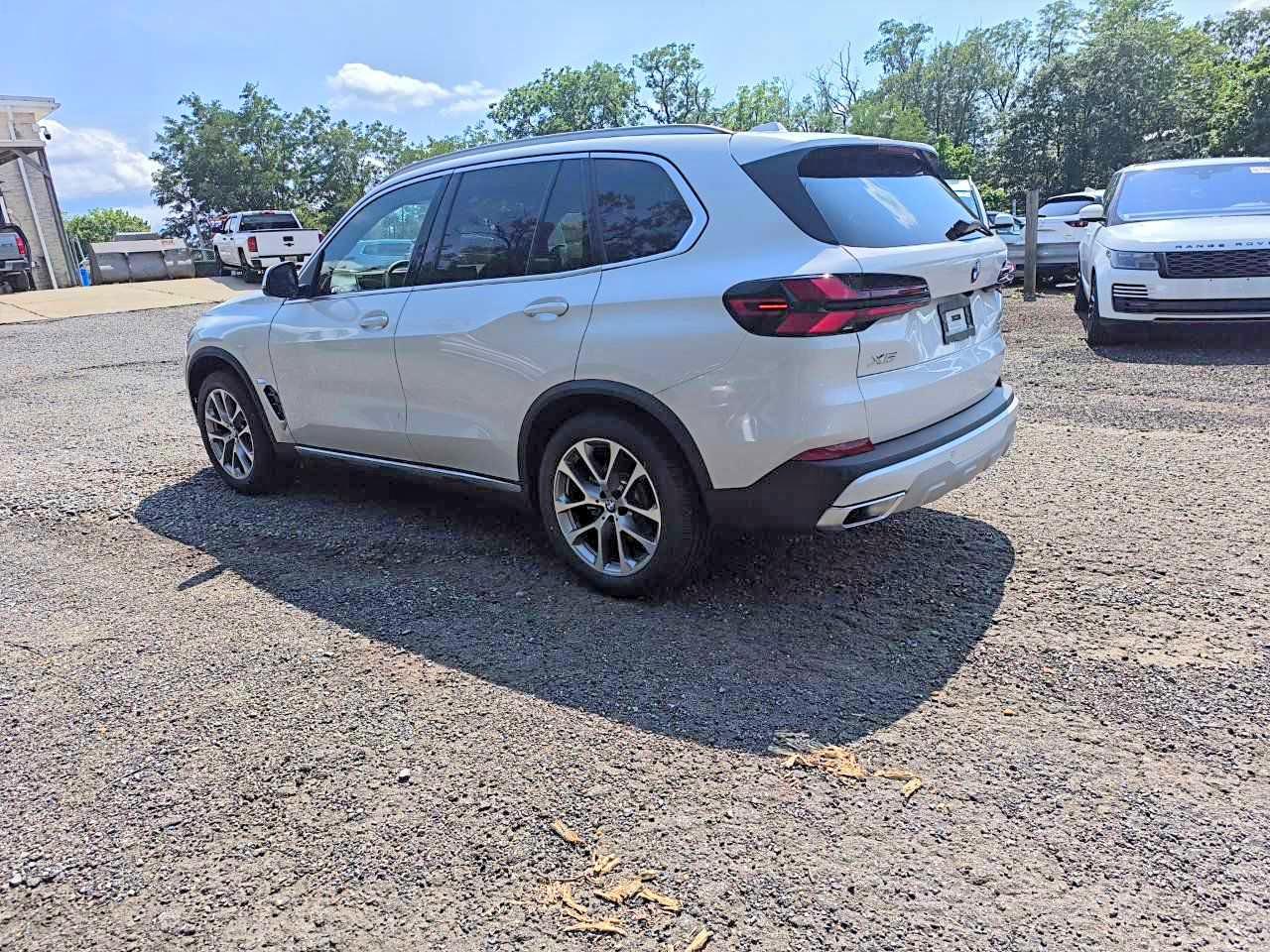 2026 BMW X5 xDrive40
