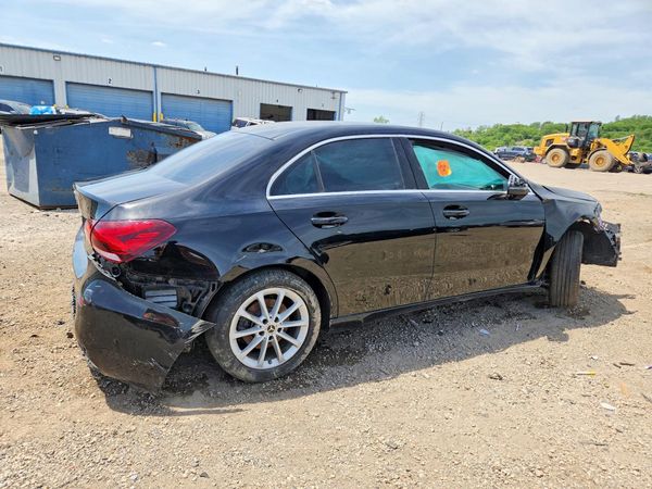 2020 MERCEDES-BENZ A A220