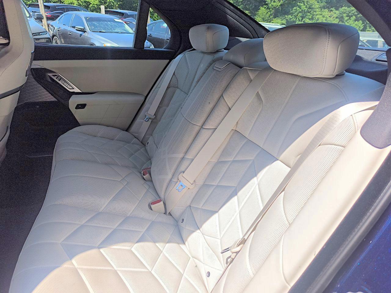 2026 BMW 740 xDrive