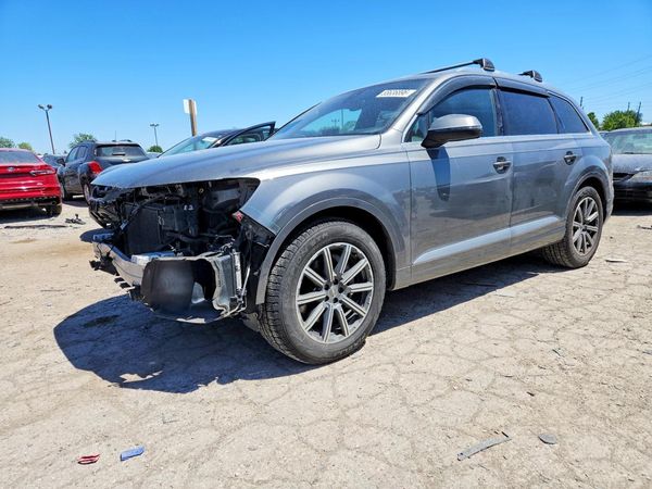 2017 AUDI Q7 quattro Premium Plus