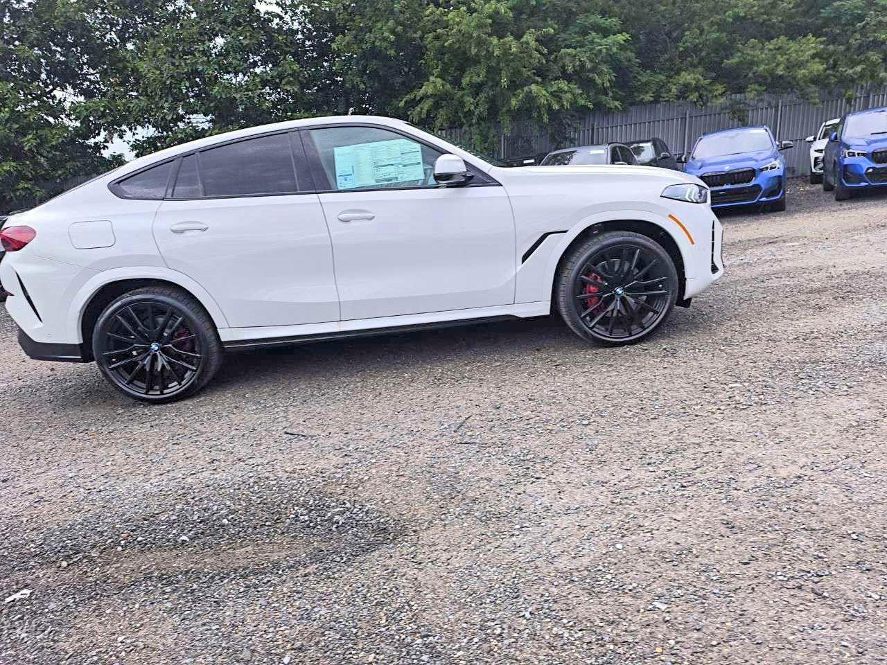 2027 BMW X6 xDrive40i