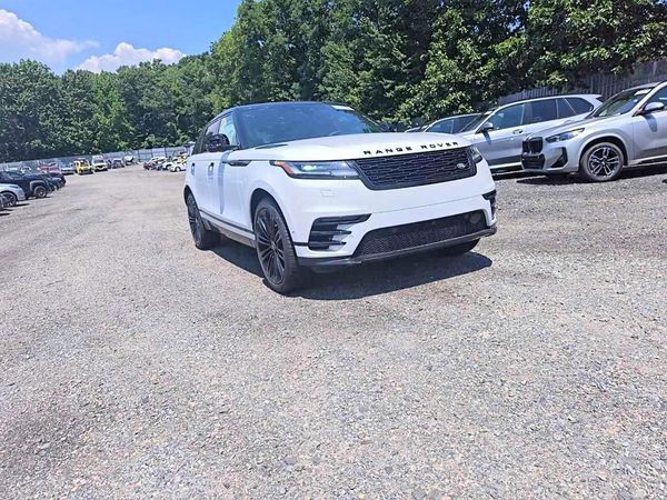 2026 LAND ROVER RANGE ROVER VELAR P250 Dynamic SE