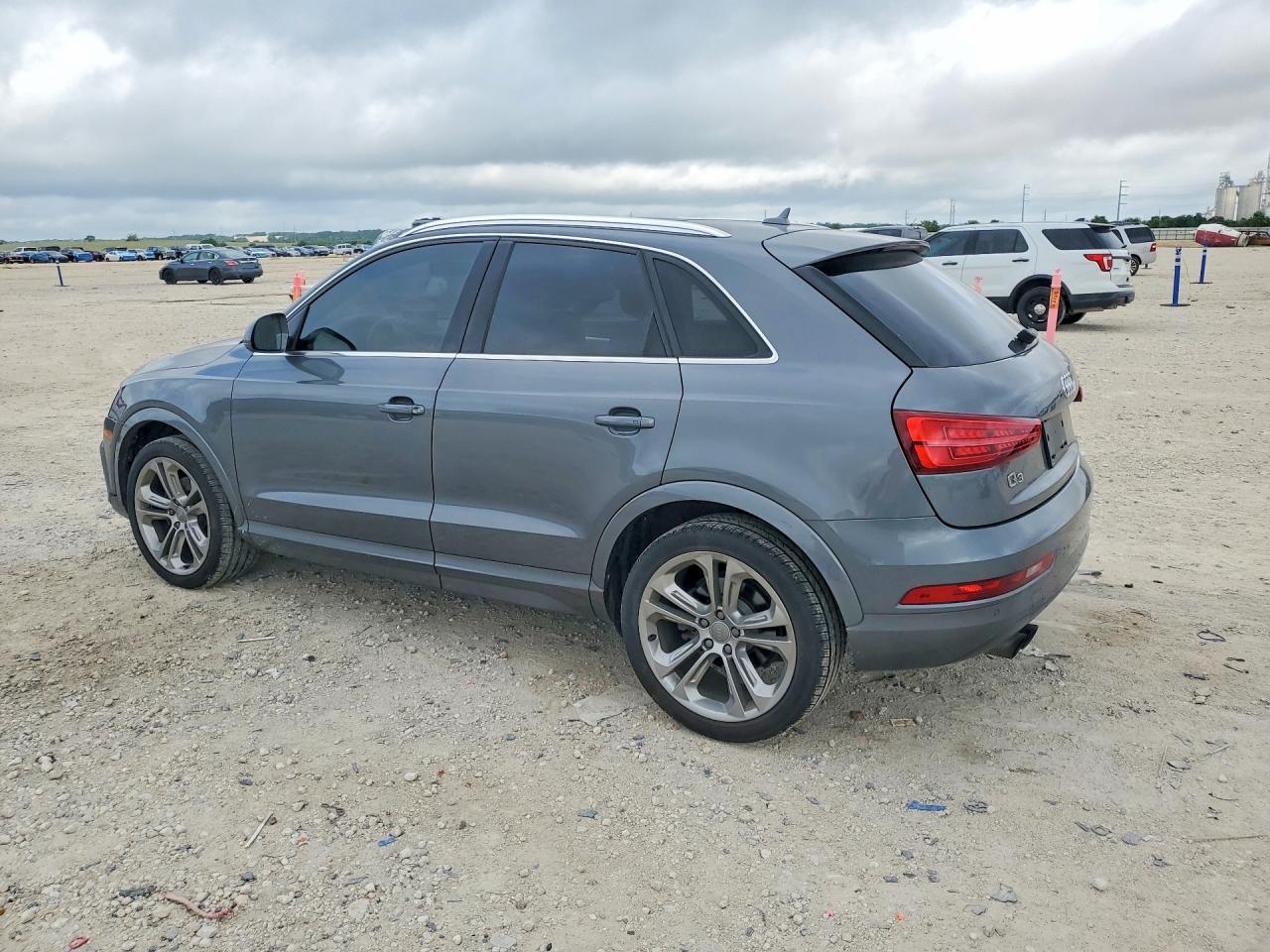 2017 AUDI Q3 Premium Plus