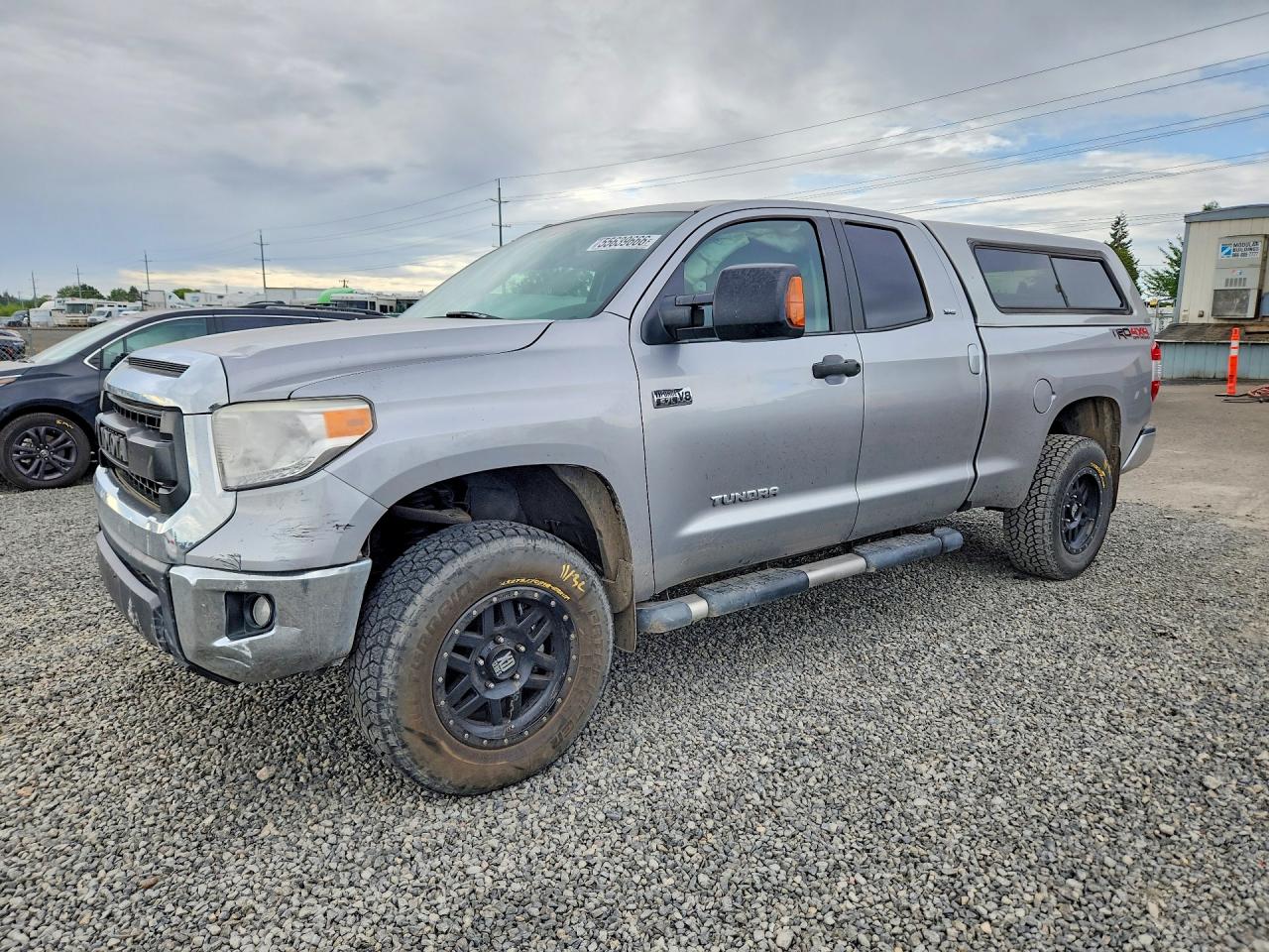 2015 TOYOTA TUNDRA SR5 Grade