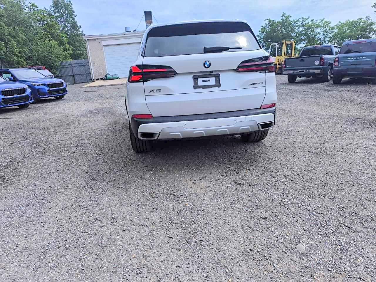 2026 BMW X5 xDrive40