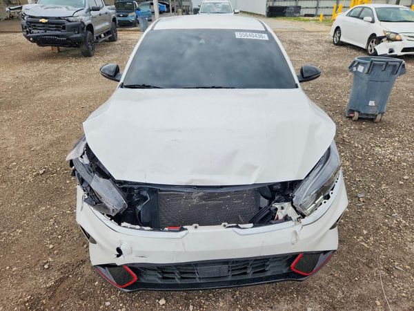 2024 KIA FORTE GT Line
