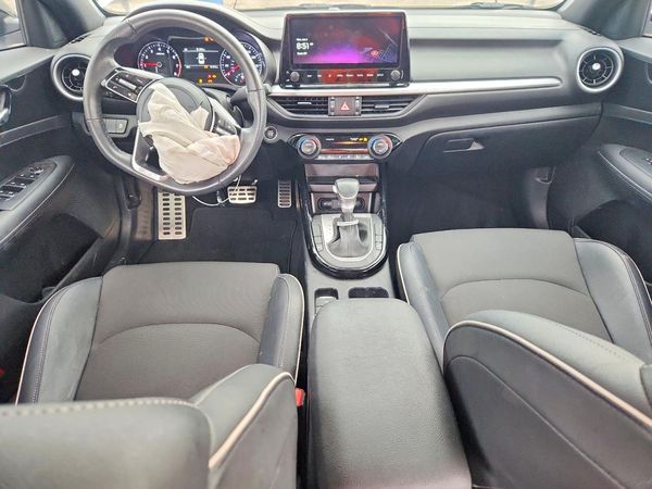 2024 KIA FORTE GT Line