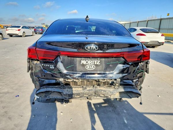 2021 KIA FORTE FE, LXS