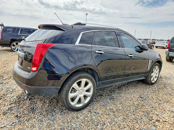 2015 CADILLAC SRX Performance