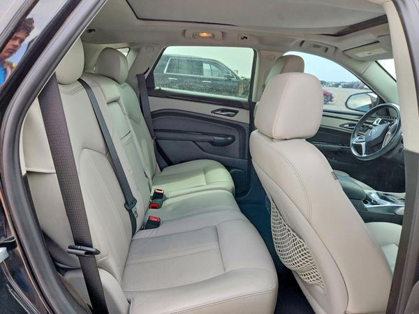 2015 CADILLAC SRX Performance