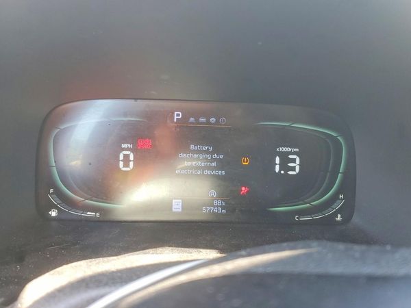 2024 KIA SOUL LX, S