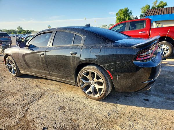 2017 DODGE CHARGER SXT