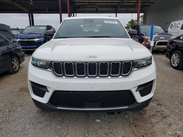 2024 JEEP GRAND CHEROKEE LAREDO 4X2