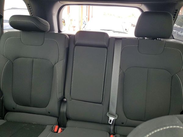 2024 JEEP GRAND CHEROKEE LAREDO 4X2