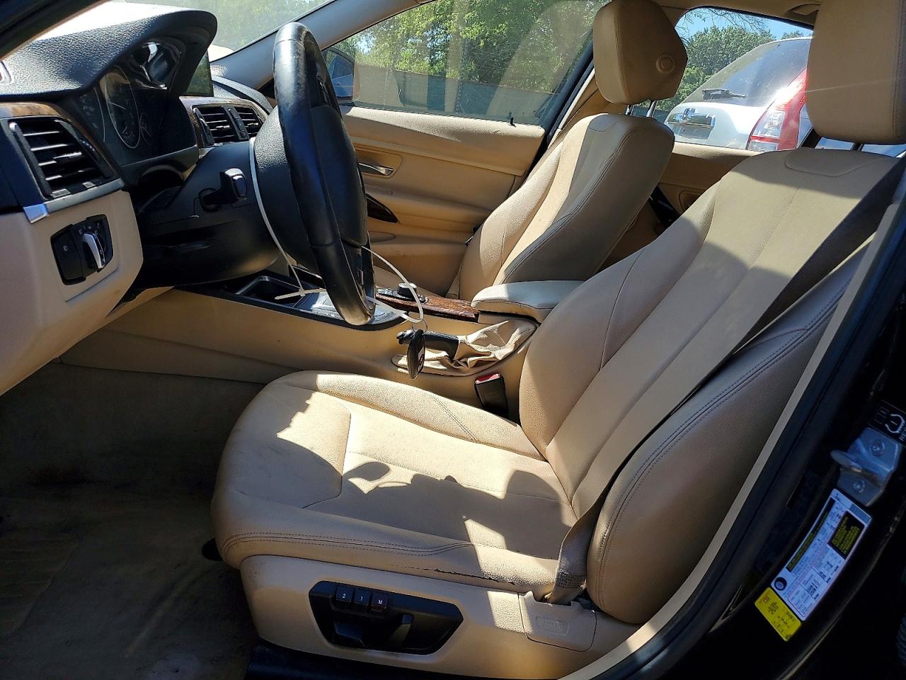 2014 BMW 320