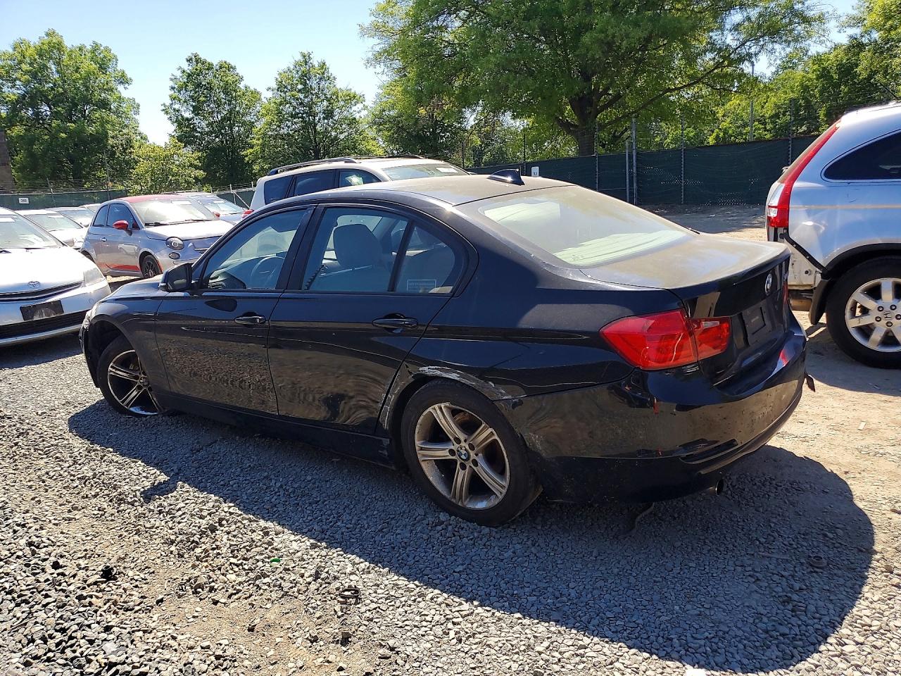 2014 BMW 320
