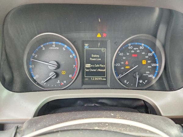2018 TOYOTA RAV4