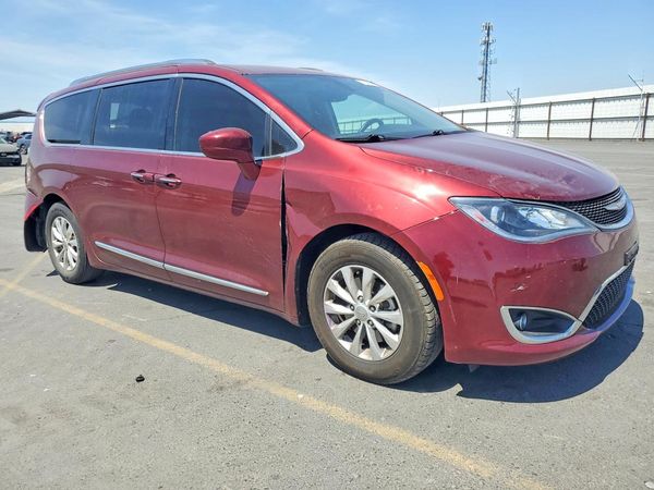 2018 CHRYSLER PACIFICA