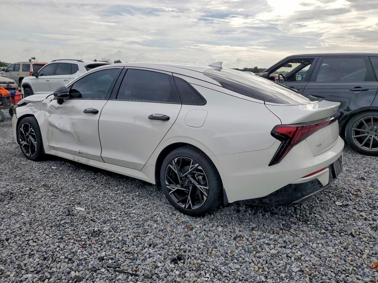 2025 KIA K5 GT-Line