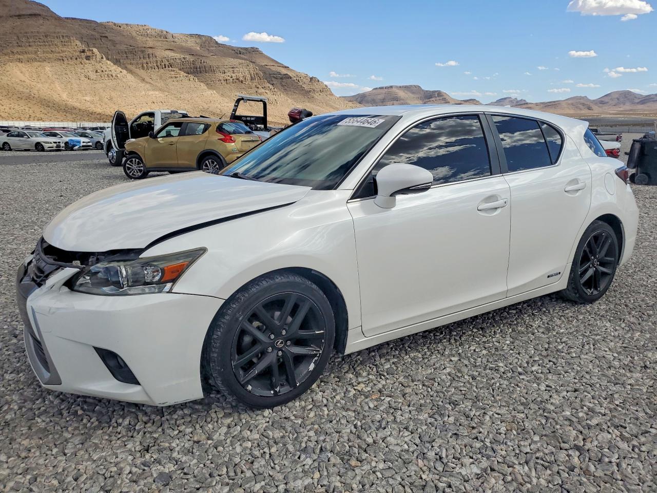 2015 LEXUS CT 200h