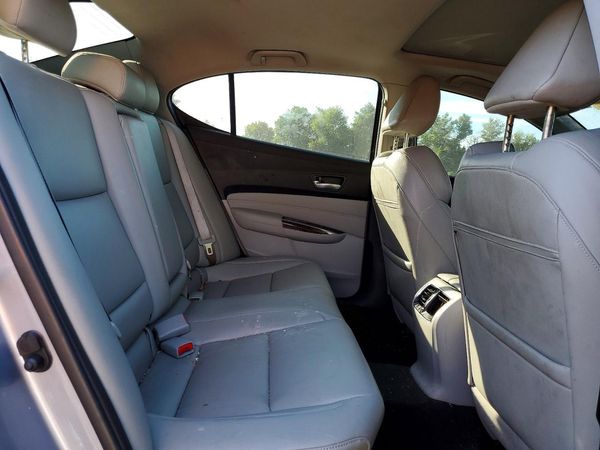 2016 ACURA TLX Base
