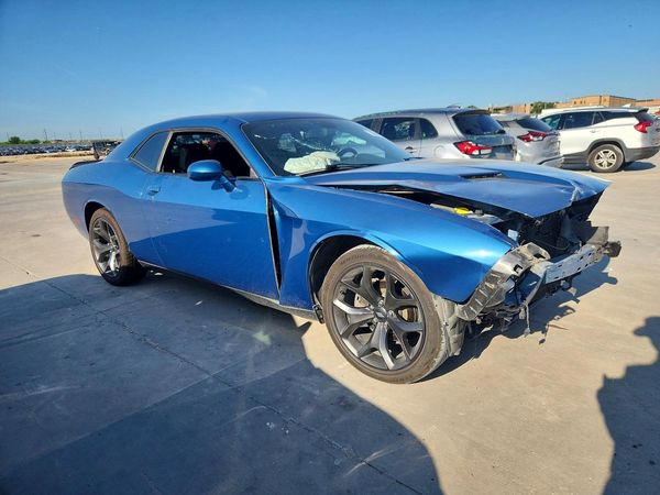 2020 DODGE CHALLENGER SXT