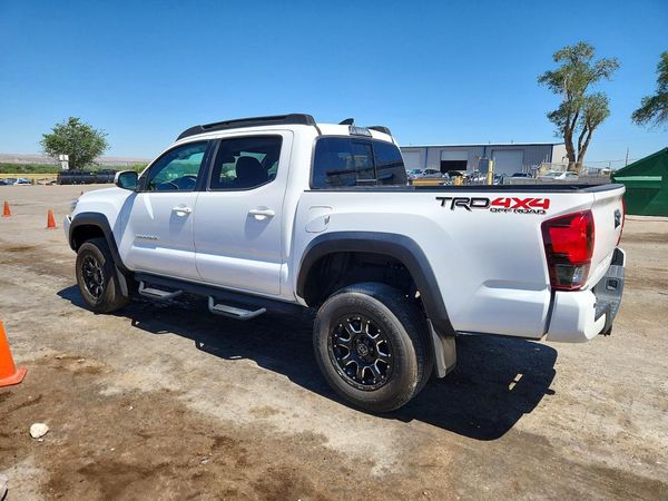 2019 TOYOTA TACOMA SR5
