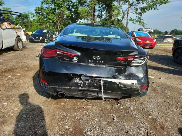2017 INFINITI Q60