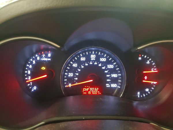 2014 KIA SORENTO Base/ LX