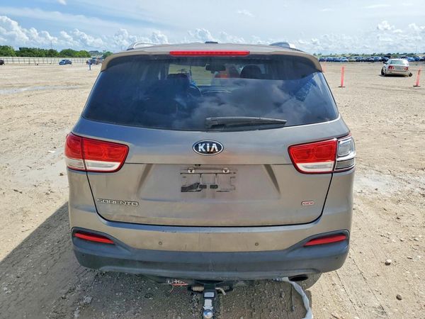 2018 KIA SORENTO L, LX