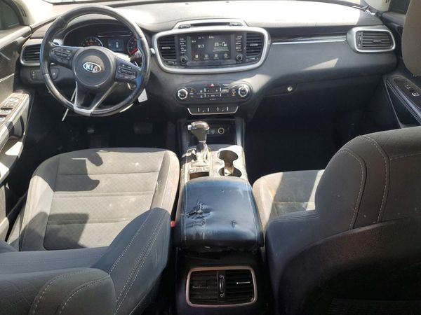 2018 KIA SORENTO L, LX