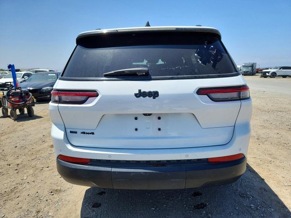 2021 JEEP GRAND CHEROKEE Laredo