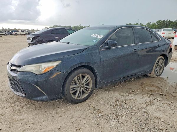 2017 TOYOTA CAMRY