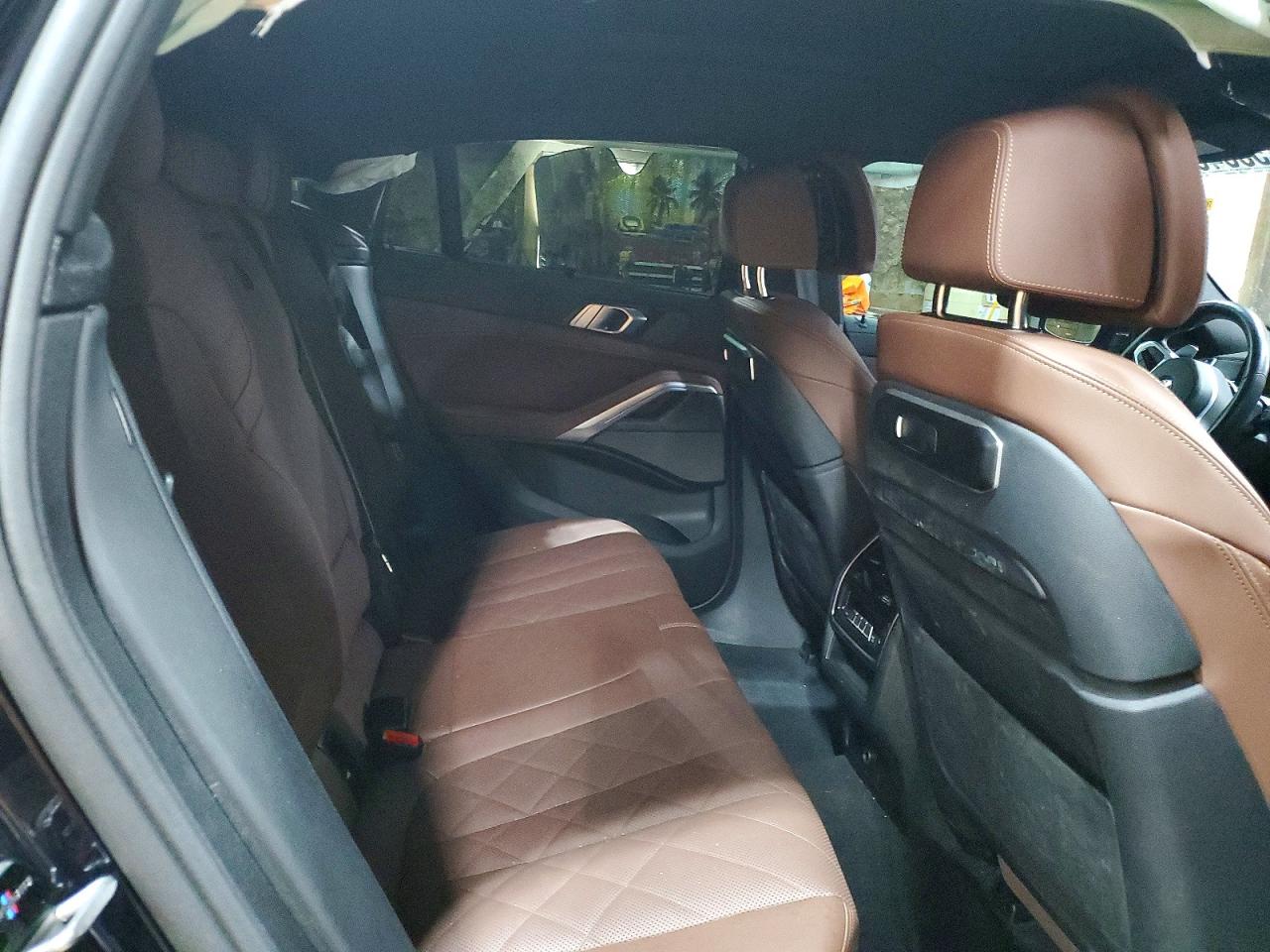 2026 BMW X6 M60i xDr