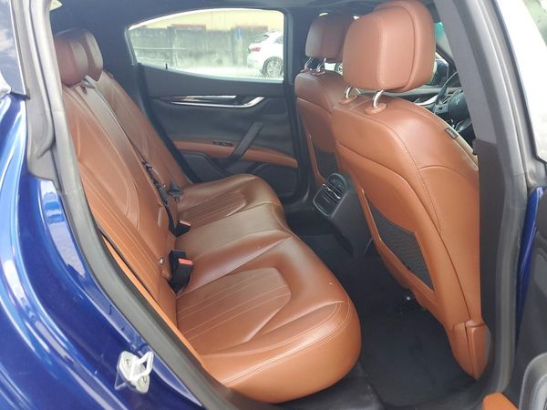 2016 MASERATI GHIBLI