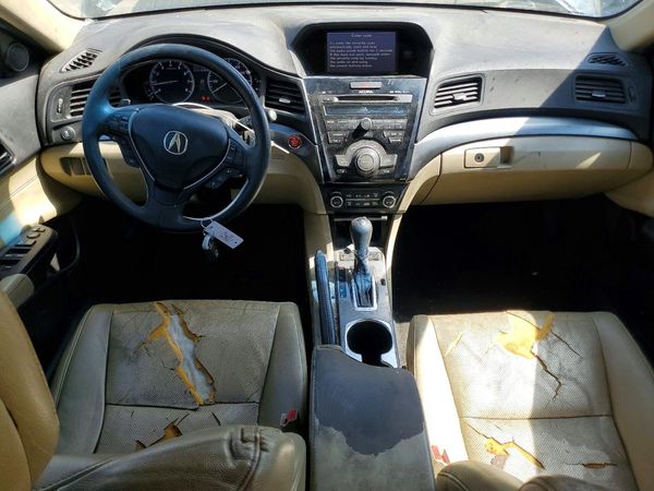 2013 ACURA ILX 20 TECH