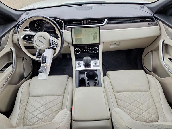 2022 JAGUAR F-PACE P250 S