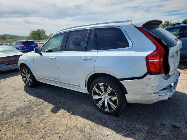 2025 VOLVO XC90