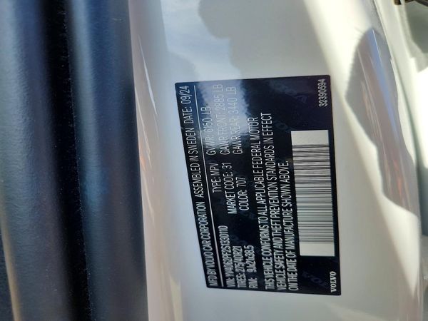 2025 VOLVO XC90