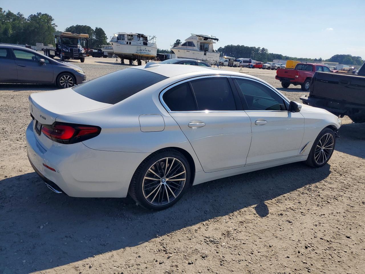 2023 BMW 540