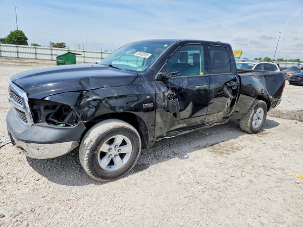 2014 RAM 1500 ST QUAD CAB 4X4