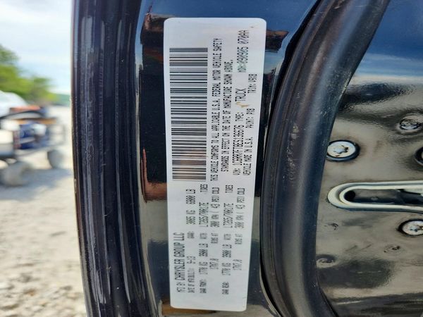 2014 RAM 1500 ST QUAD CAB 4X4