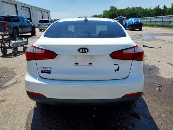 2015 KIA FORTE
